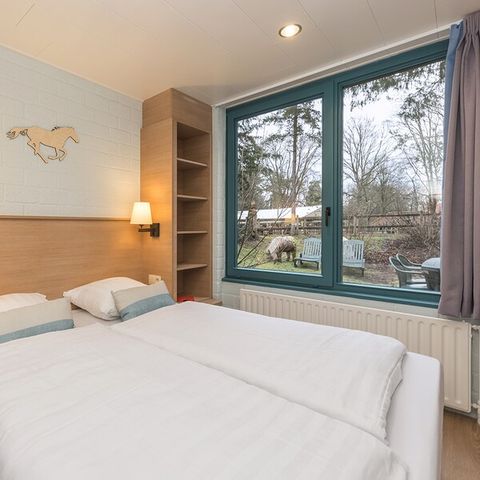 UNUSUAL ACCOMMODATION 5 people - Pony EP1278