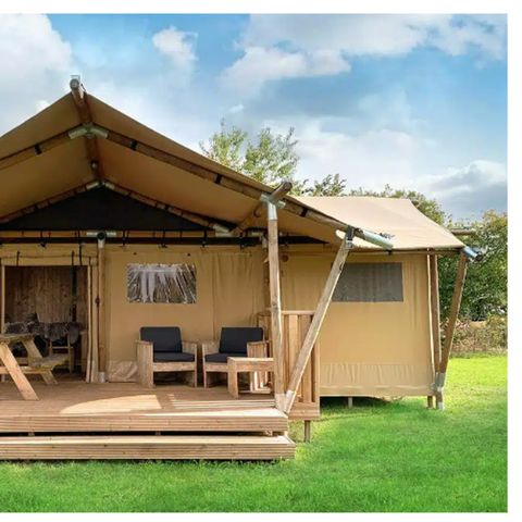 Canvas and wooden tent 6 persons - Luxury Safari Lodge