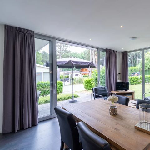 HOUSE 4 people - L-Pavilion