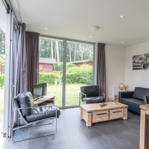 HOUSE 4 people - L-Pavilion