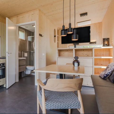 UNUSUAL ACCOMMODATION 2 people