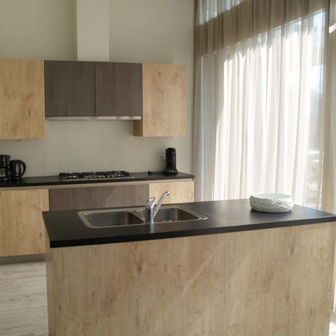 HOUSE 16 people - Pavillion 16