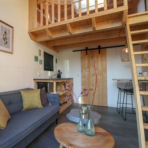 UNUSUAL ACCOMMODATION 2 people