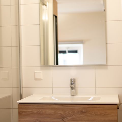 UNUSUAL ACCOMMODATION 2 people