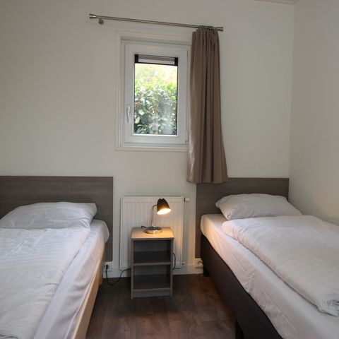 HOUSE 8 people - L-Pavilion 8