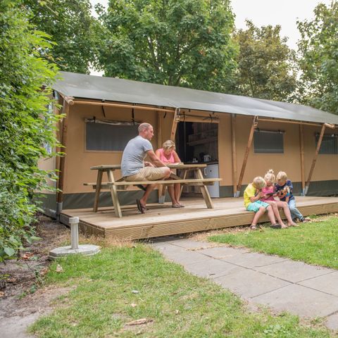 Canvas and wooden tent 6 persons - 6B