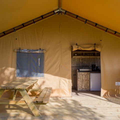Canvas and wooden tent 4 persons