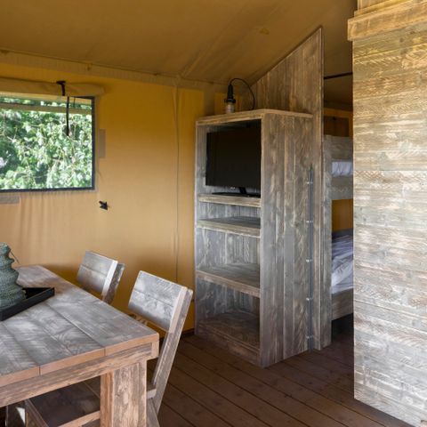 Canvas and wooden tent 4 persons