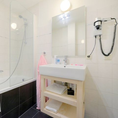 BUNGALOW 4 people - Premium SR358