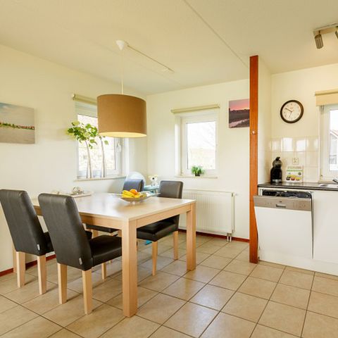 BUNGALOW 4 people - Premium SR358