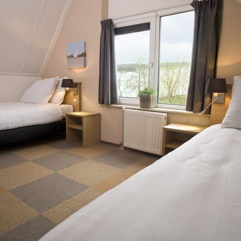 BUNGALOW 4 people - VIP SR359