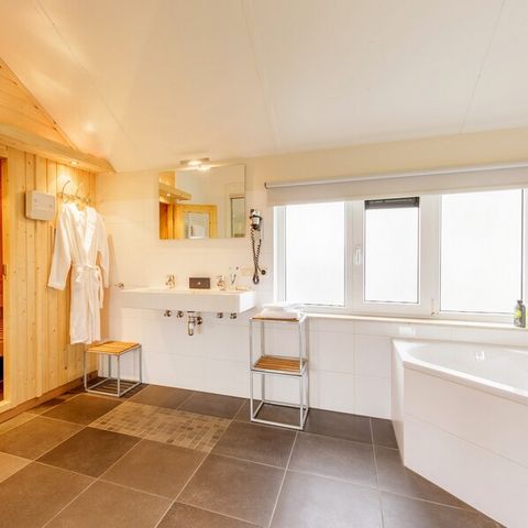 BUNGALOW 2 people - VIP SR361