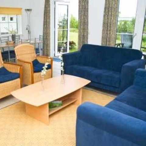 BUNGALOW 8 people - Comfort SR381