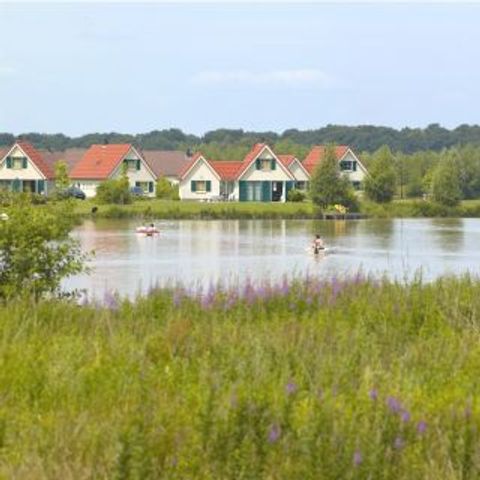 BUNGALOW 6 people - Comfort SR390