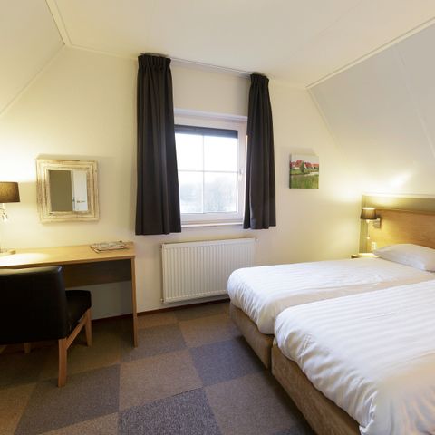 BUNGALOW 8 people - Premium SR392