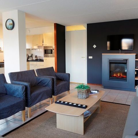 BUNGALOW 8 people - Premium SR392