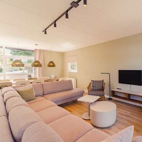 BUNGALOW 10 people - Comfort SR384