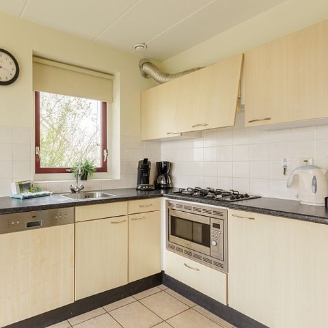 BUNGALOW 6 people - Comfort SR390