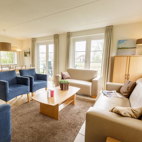 BUNGALOW 8 people - Premium SR392