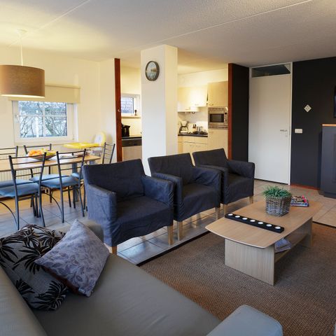 BUNGALOW 8 people - Premium SR392