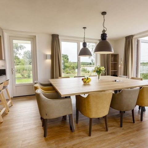 HOUSE 12 people - VIP SR394