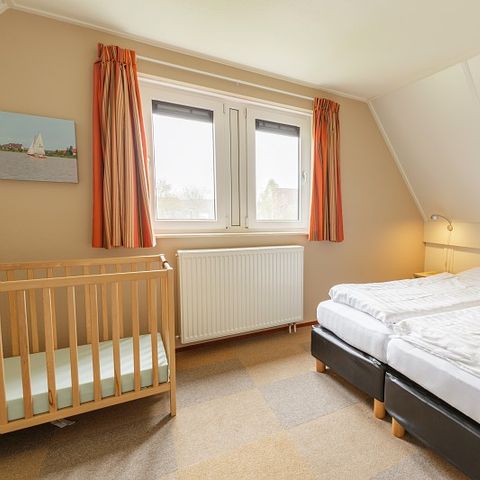 HOUSE 10 people - Comfort SR384