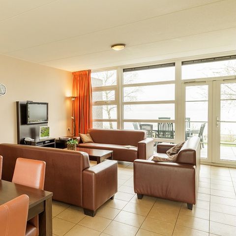 BUNGALOW 10 people - Comfort SR384