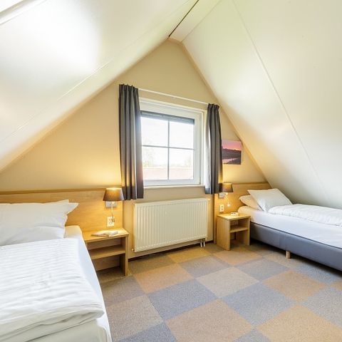 BUNGALOW 4 people - VIP SR359