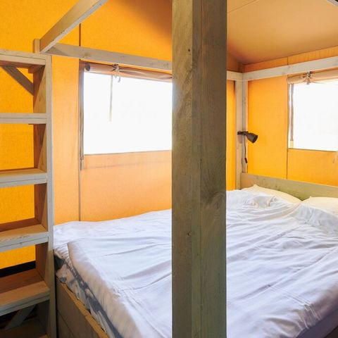 Canvas and wooden tent 6 persons - XL