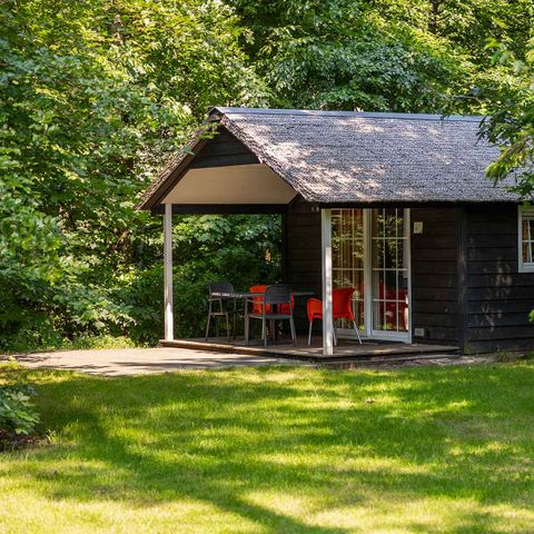 House 2 persons - Firestone