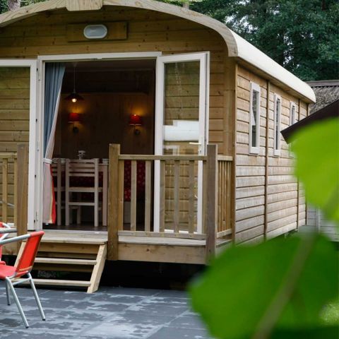 Mobile home 4 persons - 2+2 (up to 12 years) Circus wagon