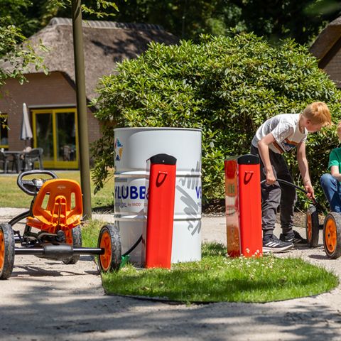 HOUSE 6 people - (max. 4 adults) Kroost