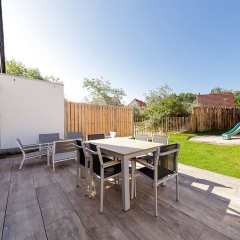 UNUSUAL ACCOMMODATION 6 people - Beach Chilla ZV1626