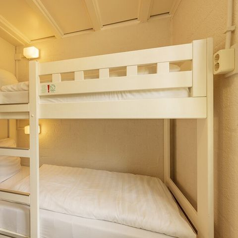 Apartment 6 persons - Comfort LH842 (max. 4 adults)