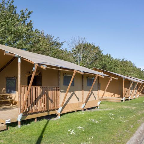 Canvas and wooden tent 4 persons - 4B
