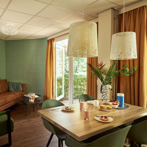 BUNGALOW 4 people - Pheasant incl. entrance Safaripark Beekse Bergen