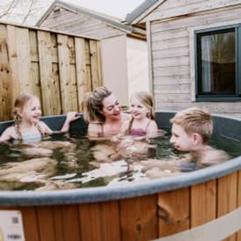 BUNGALOW 6 people - Kidsbungalow Damhert incl. Sauna & Hot tub