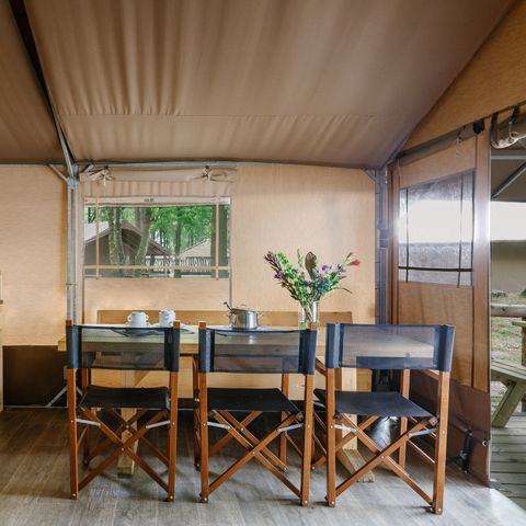 Canvas and wooden tent 6 persons - Big Five