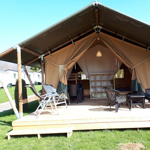 Canvas and wooden tent 6 persons - Safari tent