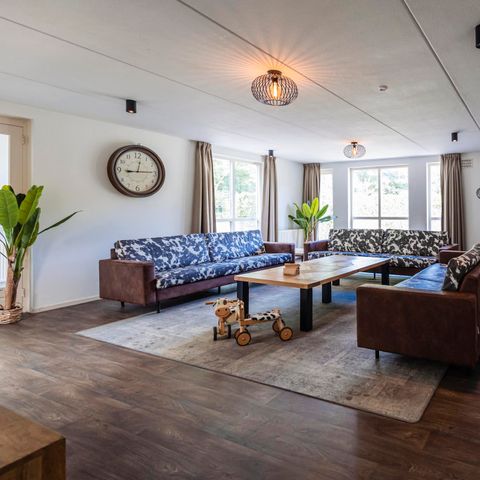 Group accommodation 16 persons - Family