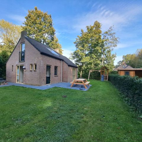 BUNGALOW 6 people - Forest VIP 103