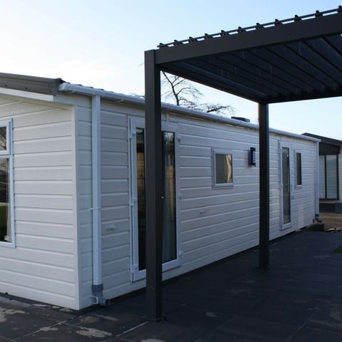 MOBILE HOME 4 people - Type A on the waterfront