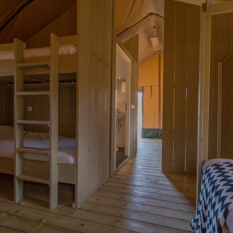 Canvas and wooden tent 6 persons - Luxury