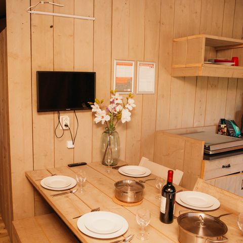 Canvas and wooden tent 6 persons