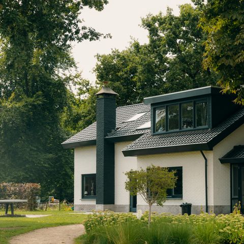 Group accommodation 28 persons - Villa + Lodges (24 + 4)