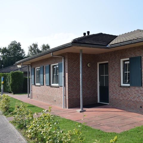BUNGALOW 6 people - Boeschoten