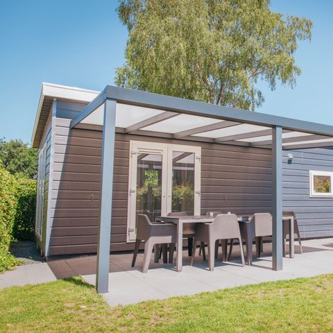 HOUSE 12 people - Veluwelodge XL with grill house 6+6