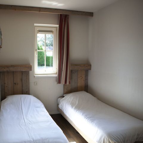 Group accommodation 16 persons - For the