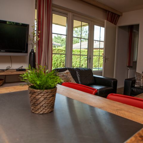 HOUSE 16 people - For the