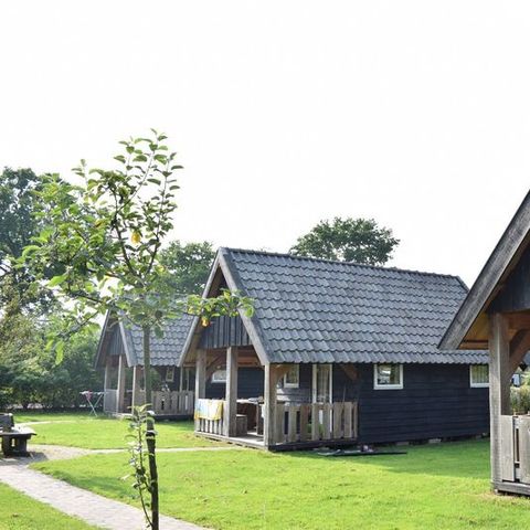 Group accommodation 18 persons - Wood lodge